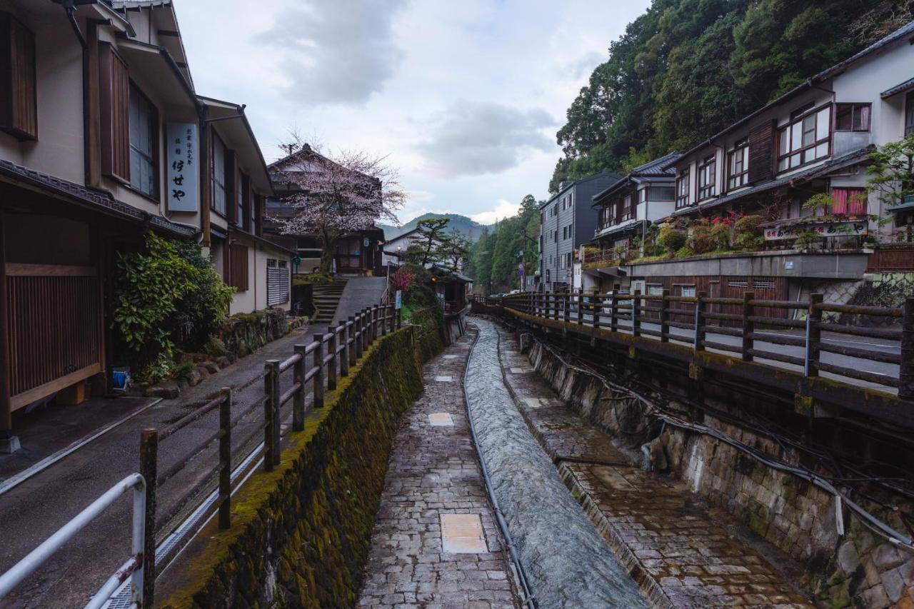 Takiyoshi