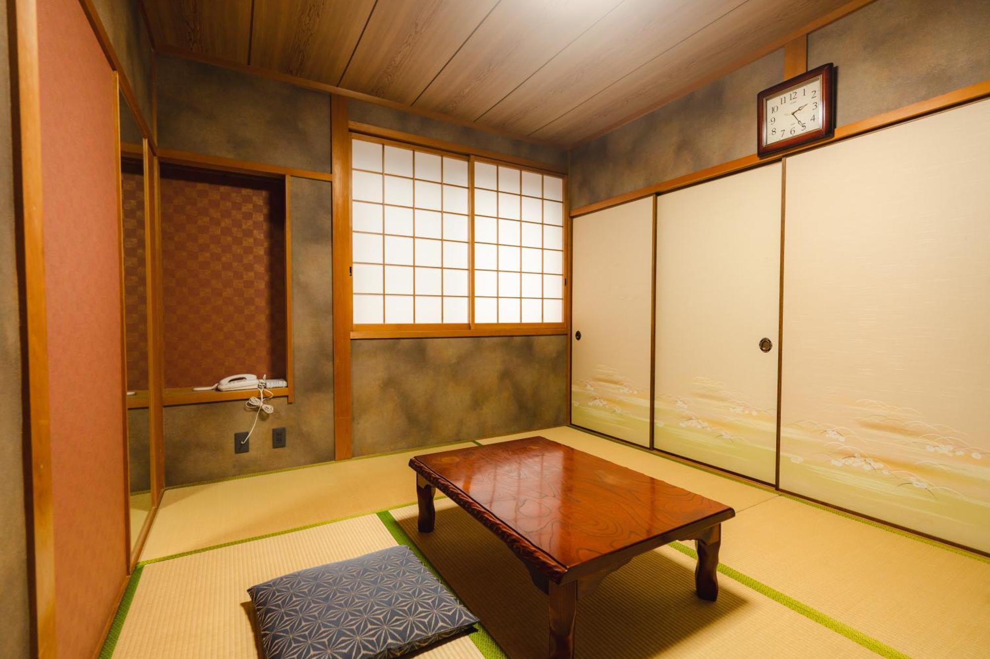 Takiyoshi * Hongu